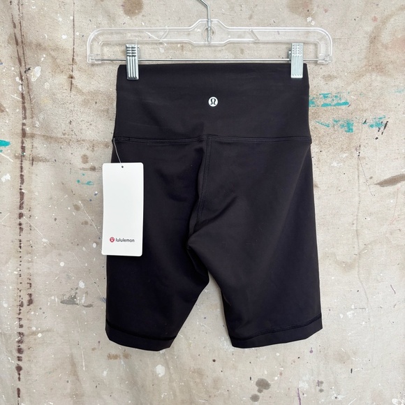 Lululemon Wunder Train High Rise Short 8", Black - Picture 4 of 4